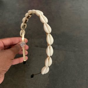 Conch seashell head band